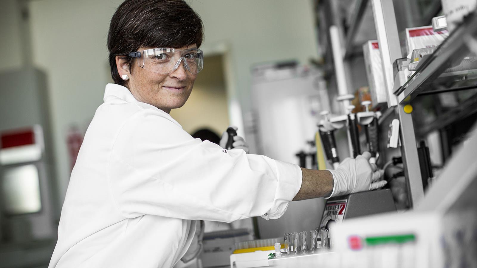 CSL Behring Bern employee Corinne Steiner in a lab